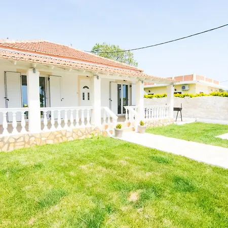 Elpida * Agios Georgios (Corfu)