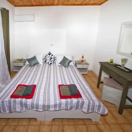 Elpida Holiday home *